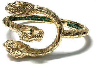 Gucci Dionysus tiger bracelet in 18K gold with tsavorite garnet eyes