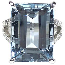 GIA Certified 14.88 ct blue aquamarine & diamond split shank platinum ring
