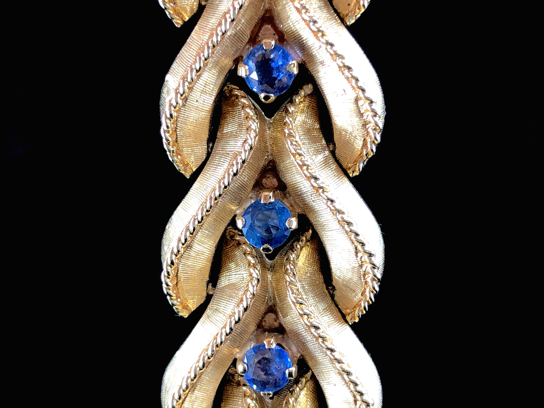 Vintage no-heat sapphire bracelet with florentine finish in 14K gold