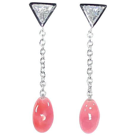 GIA 2.81 ctw. natural vivid pink conch pearls with gem flame dangling beneath 0.50 ctw trillion cut diamonds bezel set in platinum