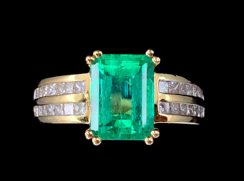 2.73 ct. natural Colombian emerald, diamond, and 18K gold ring with GIA Emerald Origin Report
