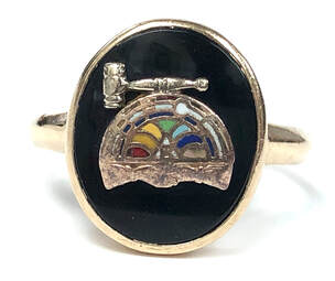 International Order of the Rainbow for Girls (IORG) 10k enameled onyx ring